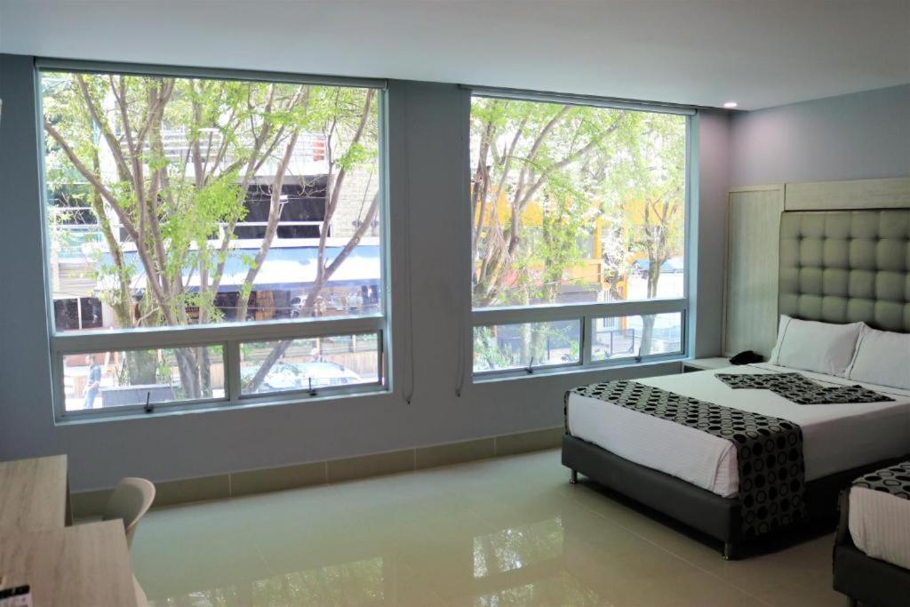 Hotel Lleras 10 Medellín Dış mekan fotoğraf