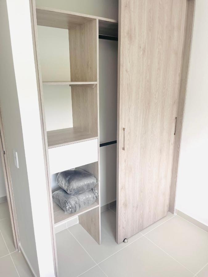Hotel Lleras 10 Medellín Dış mekan fotoğraf