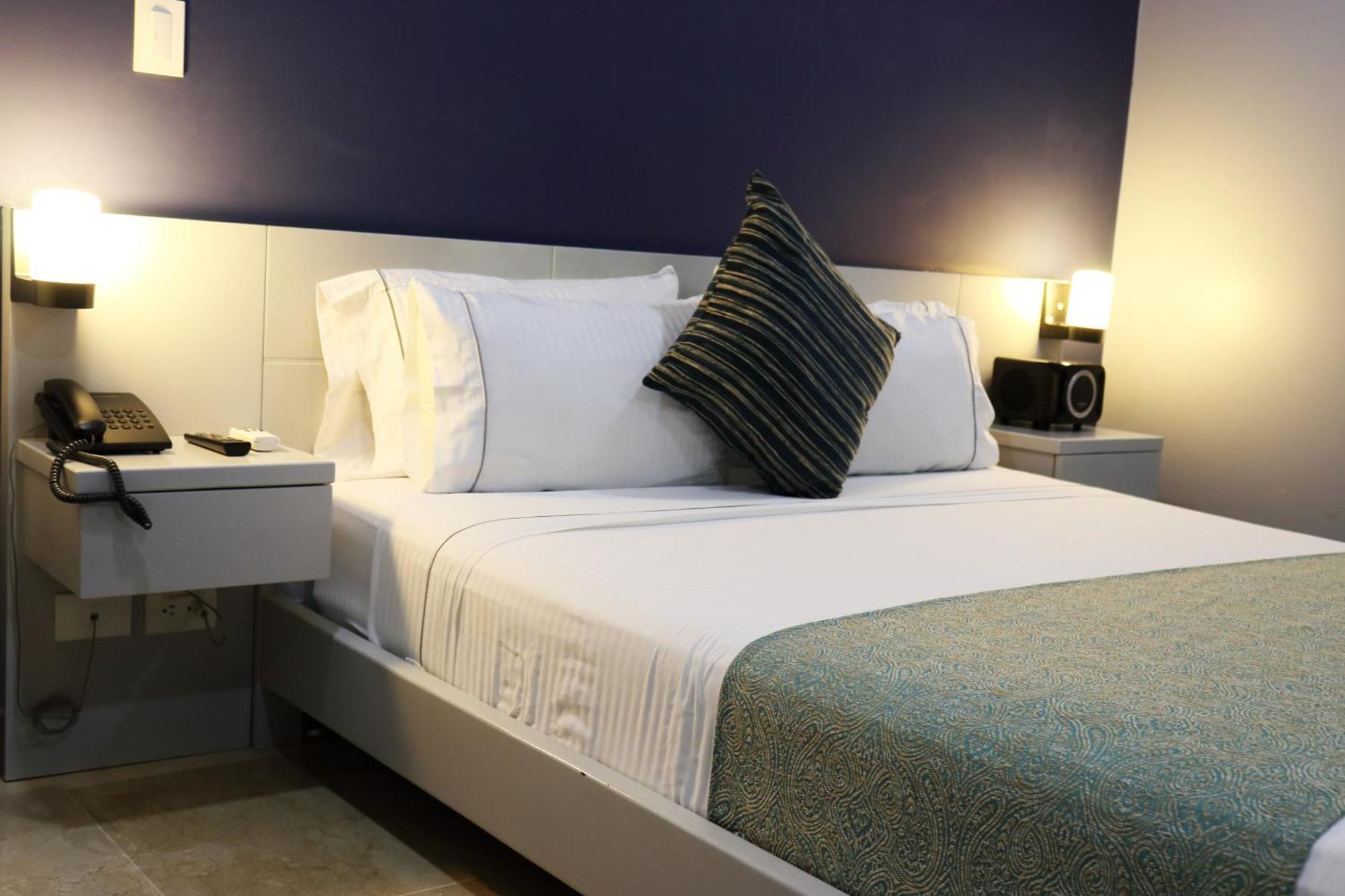 Hotel Lleras 10 Medellín Dış mekan fotoğraf