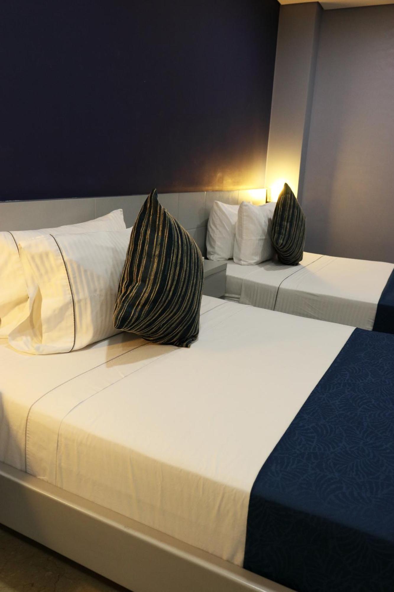 Hotel Lleras 10 Medellín Dış mekan fotoğraf