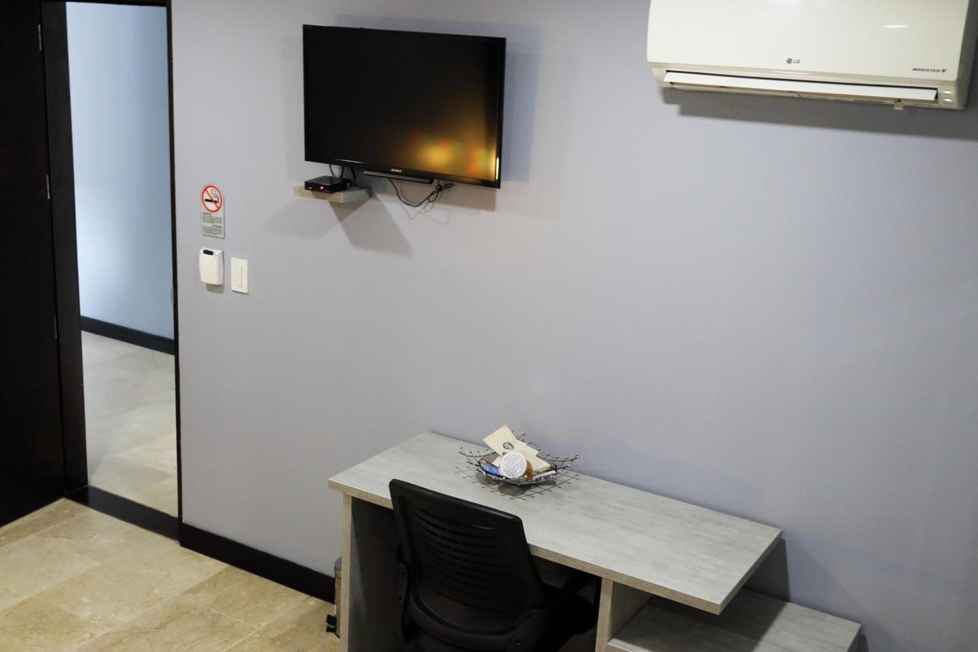 Hotel Lleras 10 Medellín Dış mekan fotoğraf